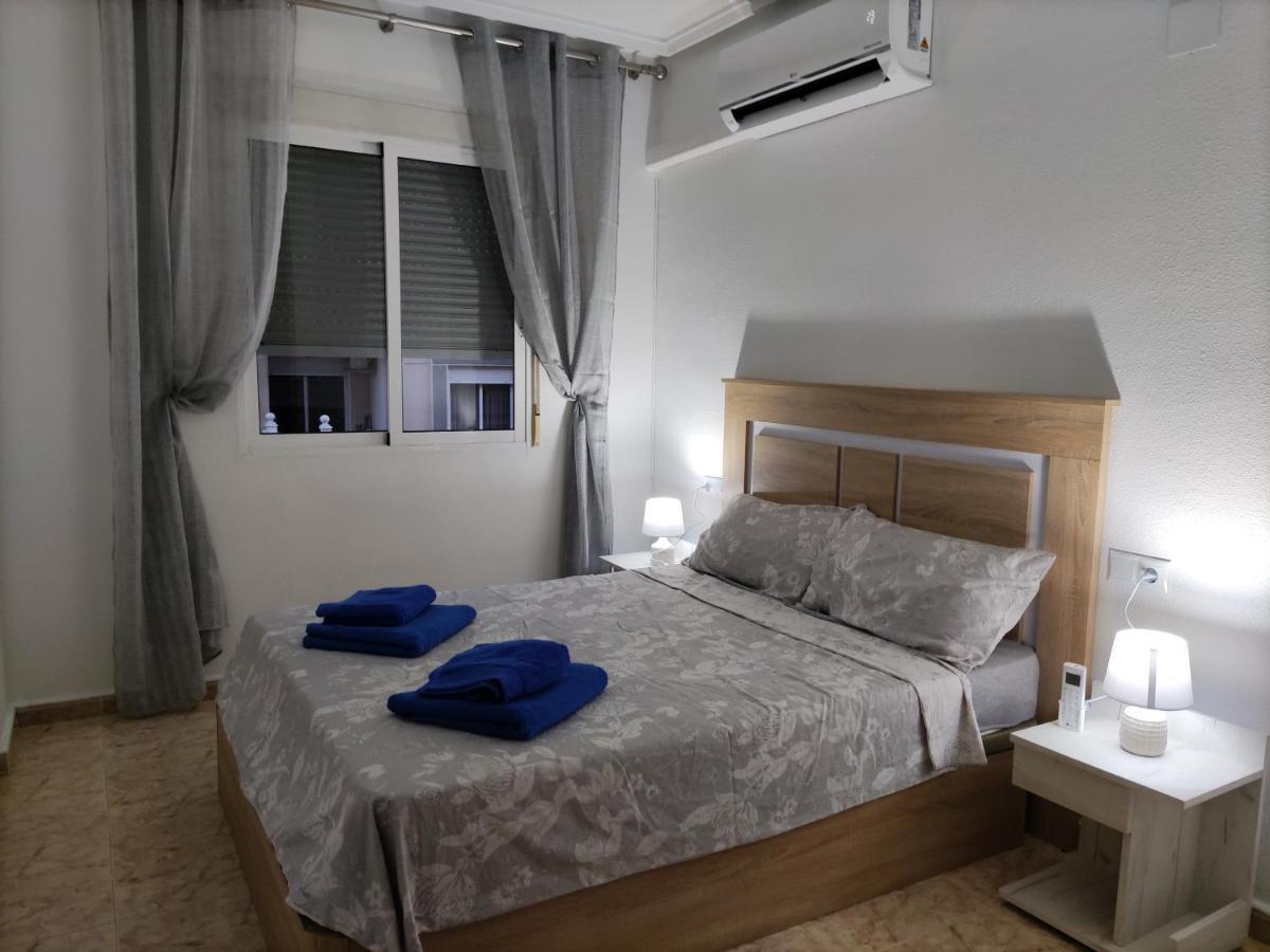 Julia'S Paradise Apartment Torrevieja Dış mekan fotoğraf